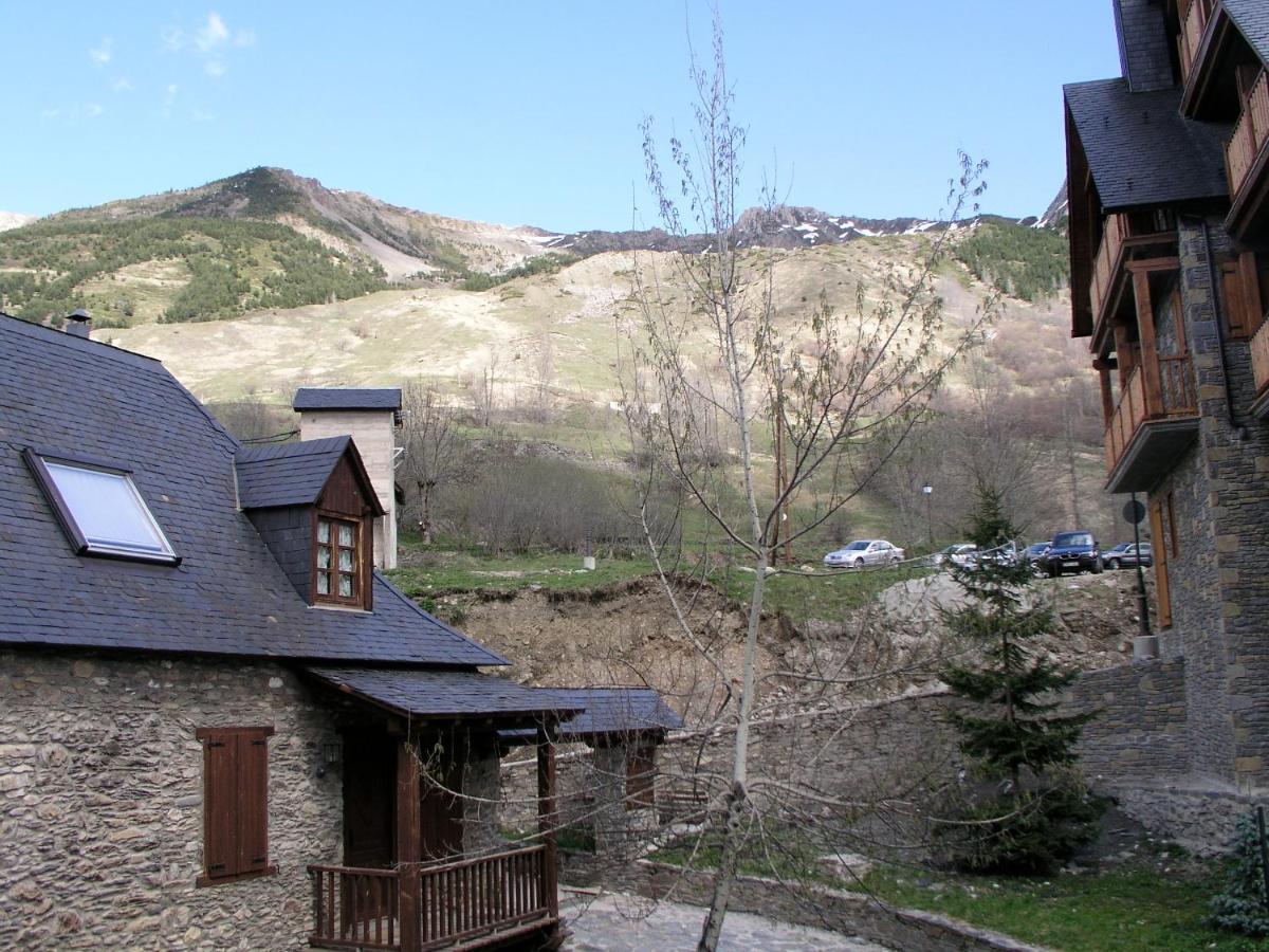 Casa De Piedra Con Encanto En El Bonito Pueblo De Bagergue 外观 照片