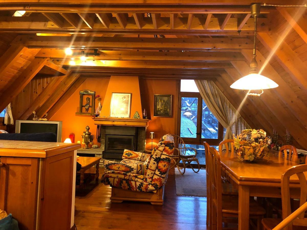 Casa De Piedra Con Encanto En El Bonito Pueblo De Bagergue 外观 照片